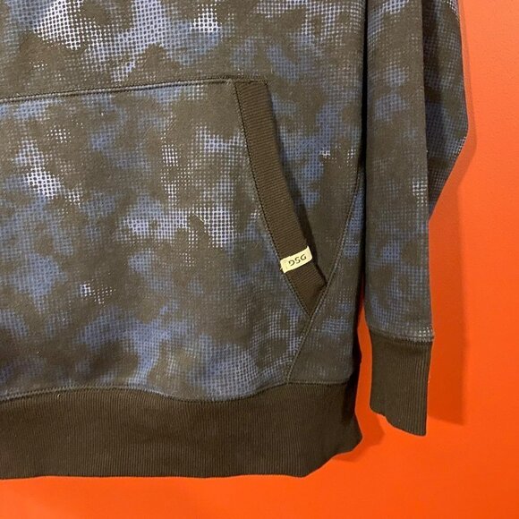DSG Men's Blue Print Fleece Hoodie Sweater - Size Medium - Picture 3 of 5